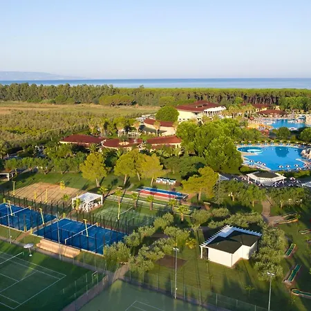 Falkensteiner Club Funimation Garden Calabria 리조트 쿠링가