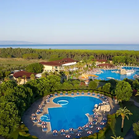 Falkensteiner Club Funimation Garden Calabria Semesteranläggning (resort)