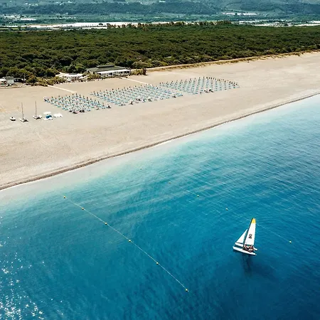 אתר נופש Falkensteiner Club Funimation Garden Calabria Curinga